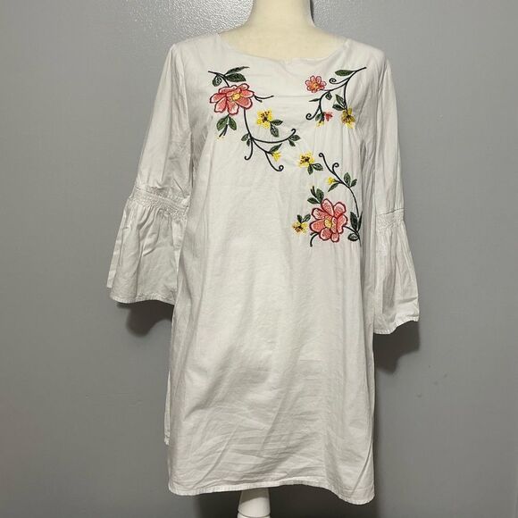 Jealous Tomato Boho Embroidered Bell Sleeve 100% Cotton Mini Swing Dress L - Picture 1 of 9